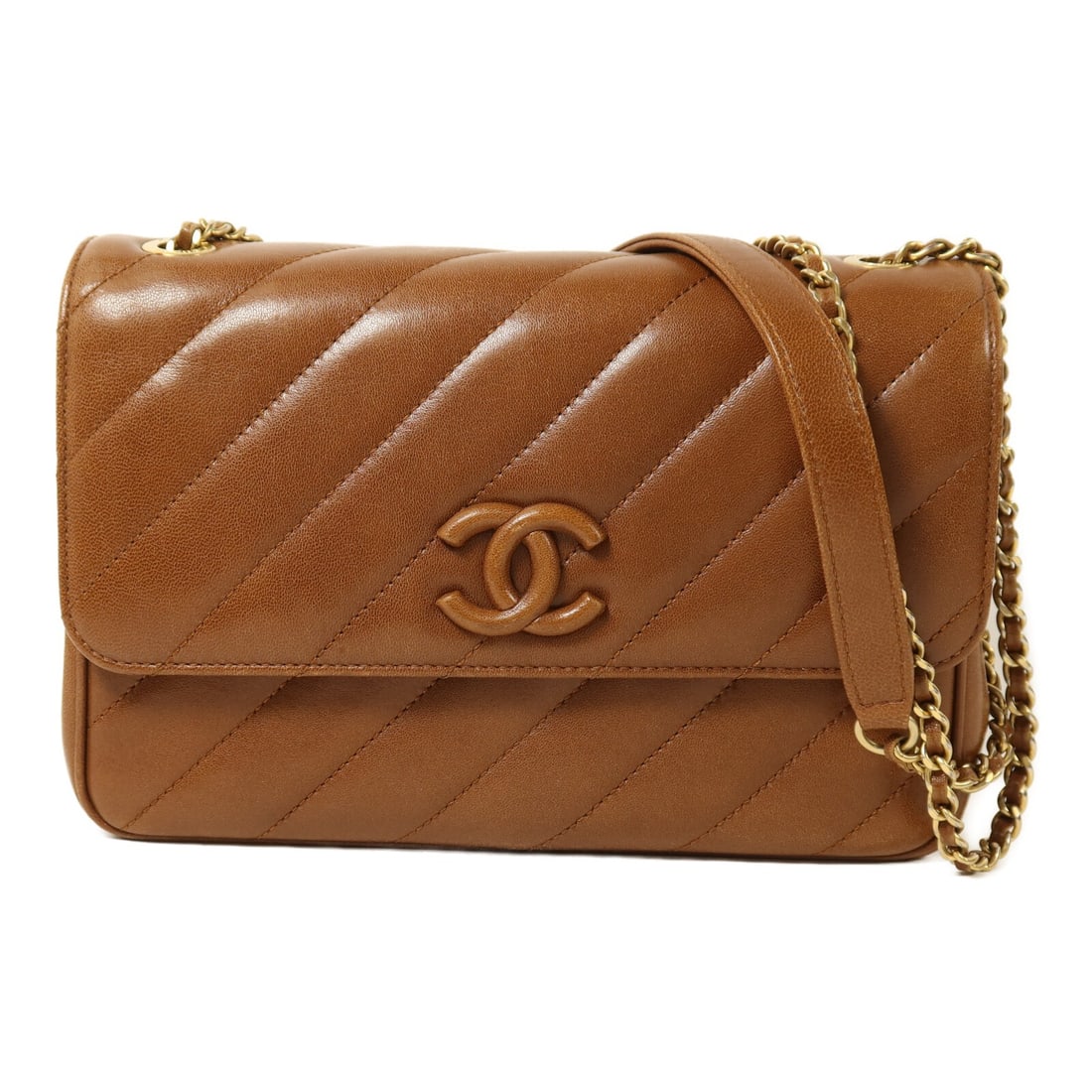 CHANEL Brown Calfskin Shoulder Bag GHW CC Chain: CHANEL Brown Calfskin Shoulder Bag GHW CC Chain This CHANEL shoulder bag is crafted from brown calfskin leather and features the iconic CC logo. Designed for women, it has a compact silhouette with a 