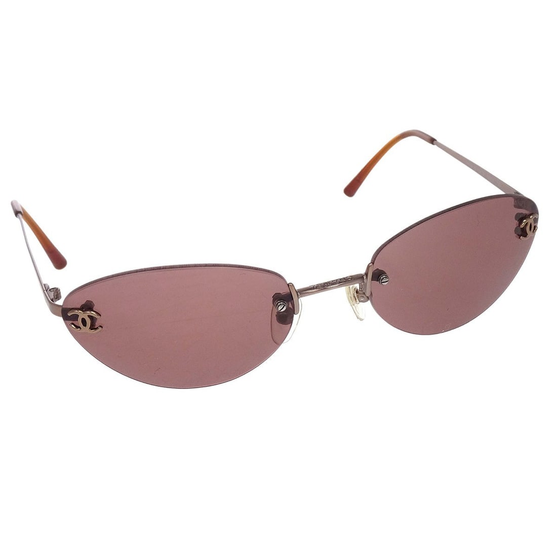 Chanel CC Logos Brown Acrylic Women Sunglasses: Chanel CC Logos Brown Acrylic Women Sunglasses These Chanel sunglasses feature a brown acrylic frame and lenses, designed specifically for women. The CC Logos model showcases a stylish logo theme and 