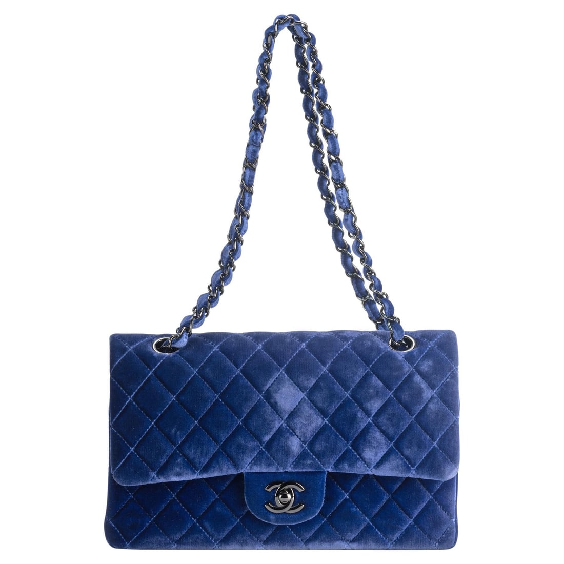 Chanel Mint Blue Velvet Double Flap Bag with Hologram and Dust Cover: Chanel Mint Blue Velvet Double Flap Bag with Hologram and Dust Cover This exquisite Chanel Double Flap Bag in mint blue velvet is both luxurious and stylish. Featuring a beautiful blue leather lining 
