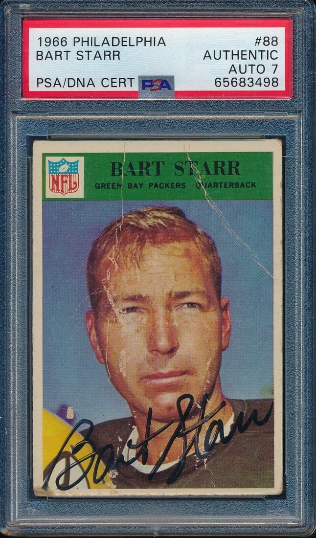 PSA DNA Authenticated 1966 Philadelphia Bart Starr Packers Card: PSA DNA Authenticated 1966 Philadelphia Bart Starr Packers Card This is an original 1966 Philadelphia Bart Starr HOF #88 card featuring the legendary Green Bay Packers quarterback. The card is hand-si
