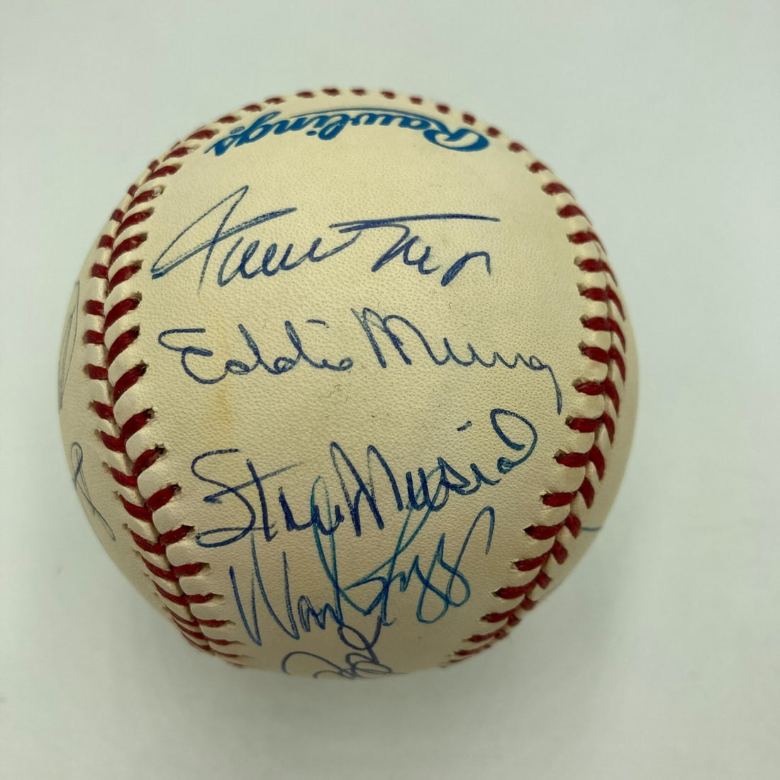 3,000 Hit Club Baseball with 16 Signatures JSA Authenticated: 3,000 Hit Club Baseball with 16 Signatures JSA Authenticated Celebrate baseball history with this authentic 3,000 Hit Club Signed Baseball, featuring an impressive collection of 16 legendary signature
