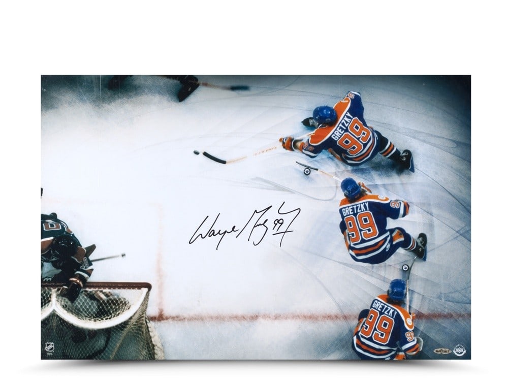 Wayne Gretzky Autographed 16x24 Photo Edmonton Oilers Upper Deck Certified: Wayne Gretzky Autographed 16x24 Photo Edmonton Oilers Upper Deck Certified Celebrate the legacy of Wayne Gretzky with this autographed 16X24 photo capturing his iconic "Wrap Around" move while playing
