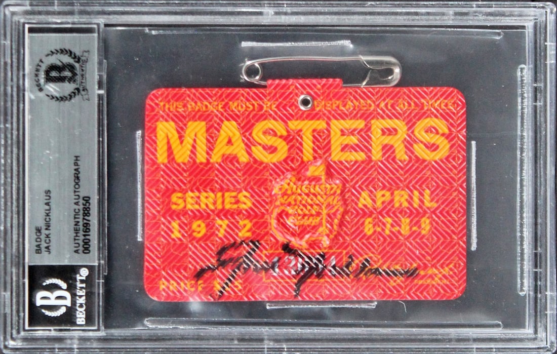 Jack Nicklaus 1972 Masters Badge Ticket Signed Beckett Authenticated: Jack Nicklaus 1972 Masters Badge Ticket Signed Beckett Authenticated This original 1972 Masters Augusta National Golf Club Badge Ticket has been personally signed by the legendary golfer Jack Nicklaus