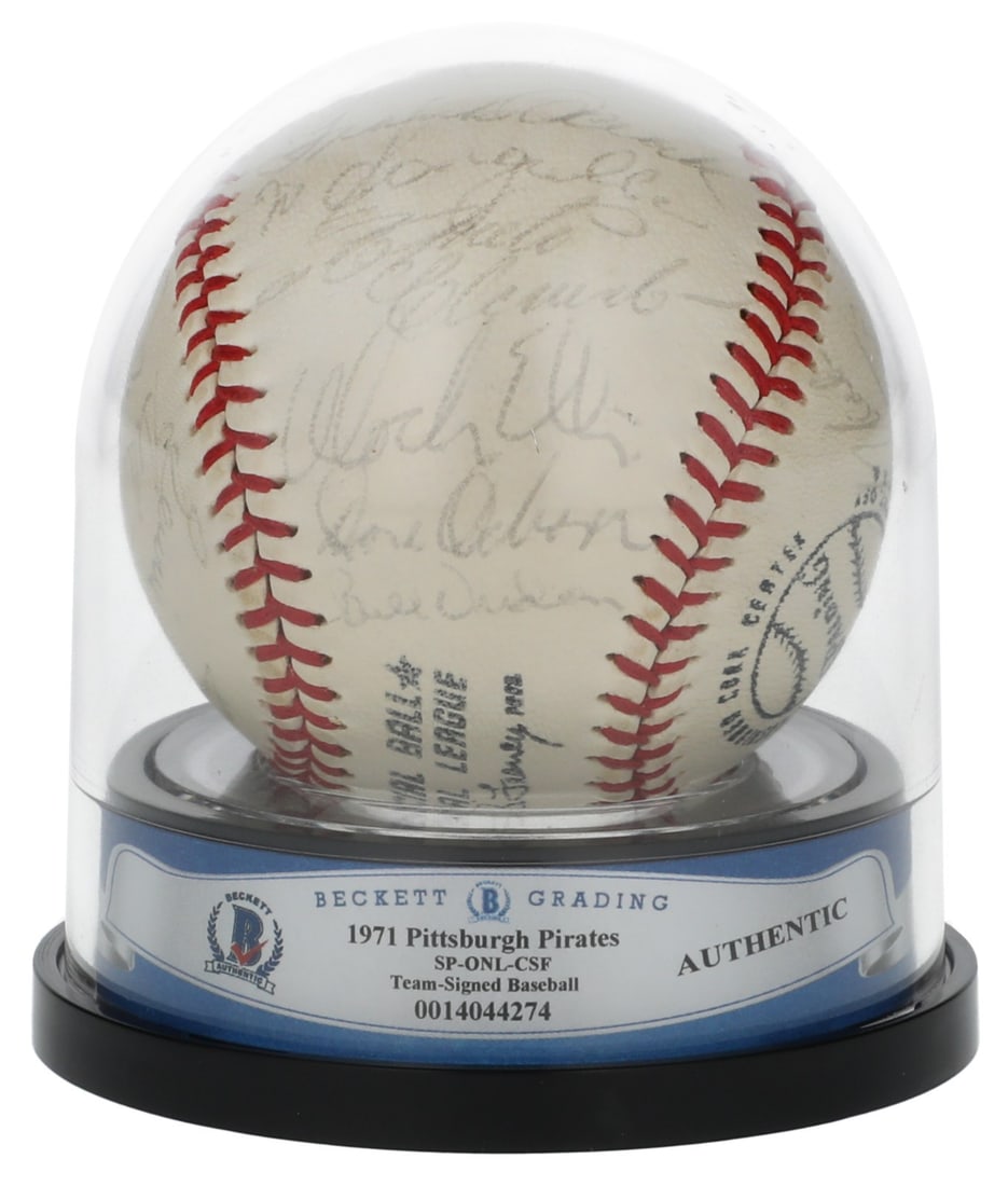 Pittsburgh Pirates 1971 Team Signed Baseball Roberto Clemente BAS Authenticated: Pittsburgh Pirates 1971 Team Signed Baseball Roberto Clemente BAS Authenticated This is an original ONL Feeney baseball signed by 29 members of the 1971 Pittsburgh Pirates World Series champion team. 