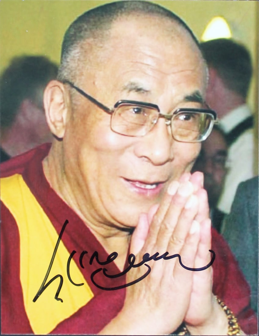 Dalai Lama Signed 6x6.5 Inch Color Photograph with JSA Authentication (1 of 2)