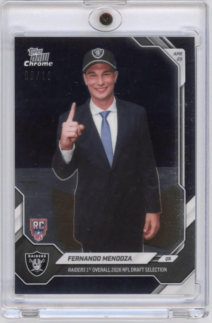 Fernando Mendoza Black Chrome Topps Now Rookie Card /10: Fernando Mendoza Black Chrome Topps Now Rookie Card /10 This is a 2026 Topps Now Fernando Mendoza Black Chrome sports trading card, featuring the Las Vegas Raiders rookie draft pick. The card is produ