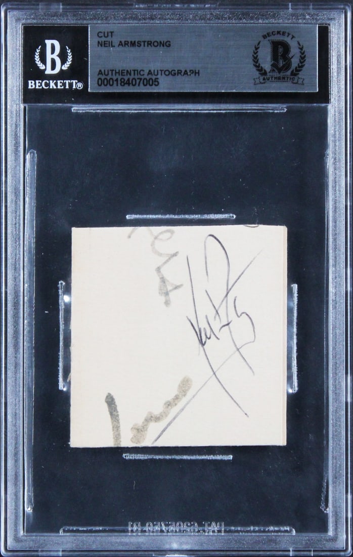 Neil Armstrong Apollo 11 Signed 2x2 Cut Signature Beckett Authenticated: Neil Armstrong Apollo 11 Signed 2x2 Cut Signature Beckett Authenticated This is an authentic 2x2 cut signature personally signed by Neil Armstrong, the legendary astronaut of Apollo 11. The signature 