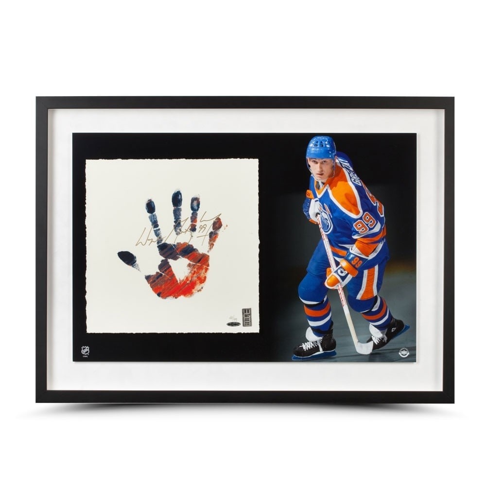 Wayne Gretzky Autographed 16x24 Framed Photo Oilers Limited Edition #99: Wayne Gretzky Autographed 16x24 Framed Photo Oilers Limited Edition #99 Celebrate the legacy of Wayne Gretzky with this stunning autographed 16X24 framed photo from his time with the Edmonton Oilers. 