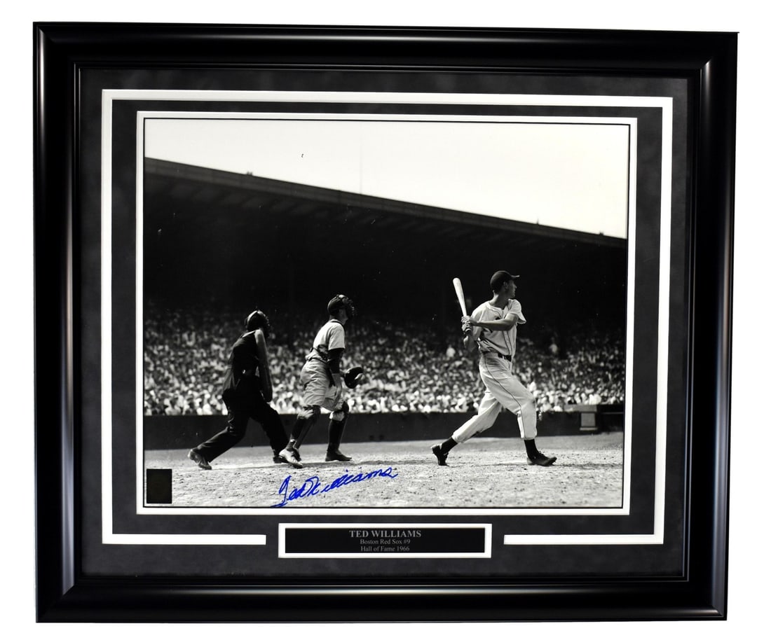 Framed 16x20 Autographed Photo Ted Williams Green Diamond Hologram Red Sox: Framed 16x20 Autographed Photo Ted Williams Green Diamond Hologram Red Sox This professionally framed 16x20 black and white photograph features the autograph of Ted Williams of the Boston Red Sox. The