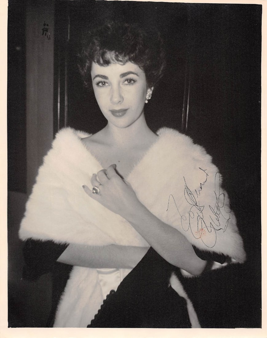 Elizabeth Taylor Signed 8x10 Vintage Photo To Grant Beckett COA: Elizabeth Taylor Signed 8x10 Vintage Photo To Grant Beckett COA This authentic vintage black and white photograph measuring 8x10 inches features the legendary Elizabeth Taylor, personally signed with 