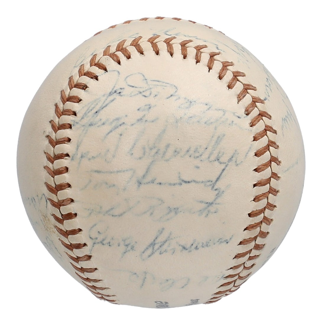1947 New York Yankees Team Signed Baseball with JSA COA: 1947 New York Yankees Team Signed Baseball with JSA COA Celebrate the legendary 1947 New York Yankees with this team-signed baseball, an essential collectible for any baseball enthusiast. This Officia