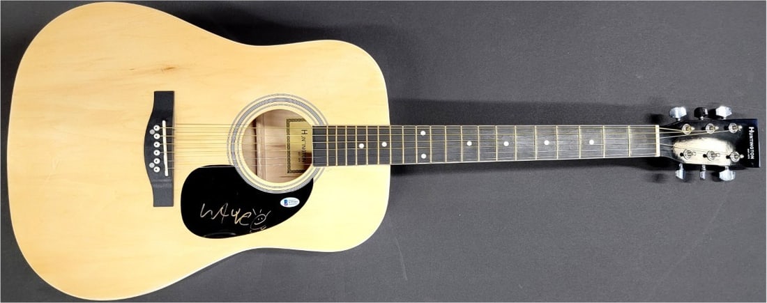 Wayne Coyne Signed Acoustic Guitar The Flaming Lips Beckett Authenticated: Wayne Coyne Signed Acoustic Guitar The Flaming Lips Beckett Authenticated This authentic acoustic guitar features the signature of Wayne Coyne, the renowned frontman of The Flaming Lips. It comes with