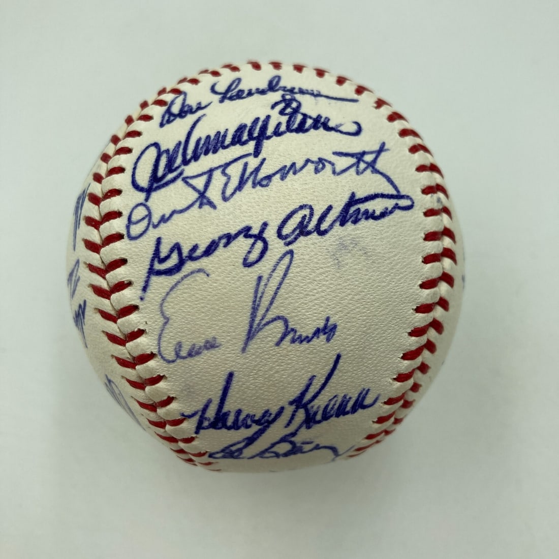 1965 Chicago Cubs Team Signed Baseball with 25 Signatures JSA COA: 1965 Chicago Cubs Team Signed Baseball with 25 Signatures JSA COA This stunning 1965 Chicago Cubs Team Signed National League Baseball is a must-have for any baseball memorabilia collector. Featuring 