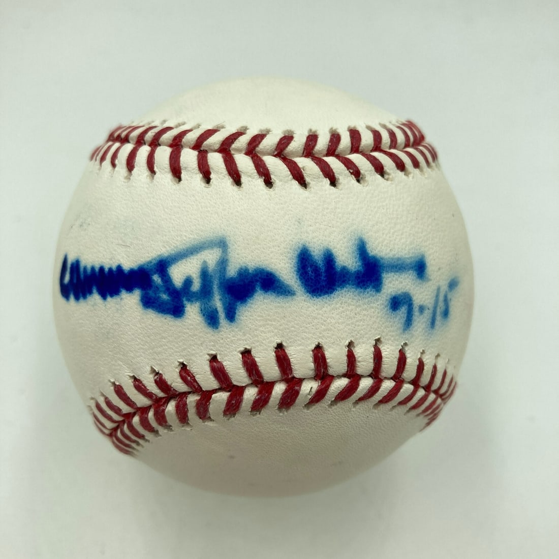 Bill Clinton Signed MLB Baseball with William Jefferson PSA DNA: Bill Clinton Signed MLB Baseball with William Jefferson PSA DNA This is an authentic Major League Baseball signed by President Bill Clinton, featuring his full name "William Jefferson". The autograph 