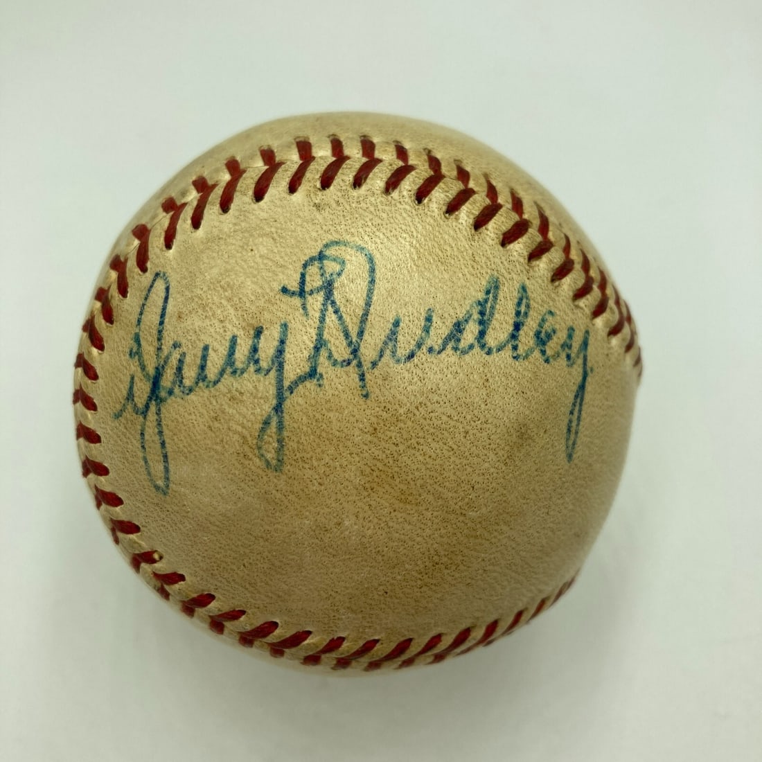 Jimmy Dudley Single Signed 1954 AL Baseball JSA COA Indians HOF: Jimmy Dudley Single Signed 1954 AL Baseball JSA COA Indians HOF This is a rare single-signed 1954 Official American League Harridge Baseball by Jimmy Dudley, the legendary Hall of Fame announcer for t