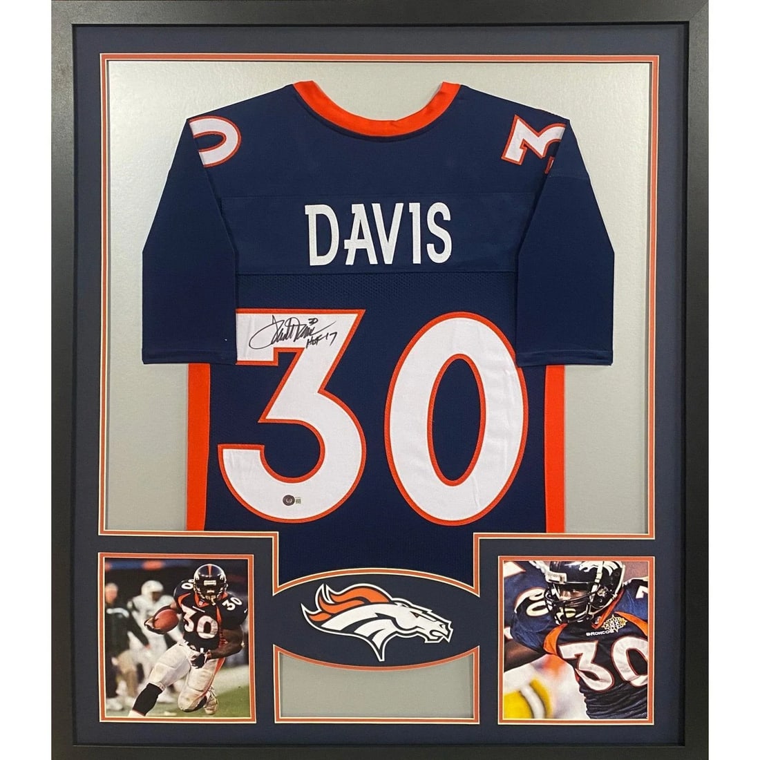 Terrell Davis Signed Framed Jersey Denver Broncos Beckett Authenticated: Terrell Davis Signed Framed Jersey Denver Broncos Beckett Authenticated This is an autographed Terrell Davis framed jersey, showcasing the iconic Denver Broncos. Authenticated by Beckett, a leader in 