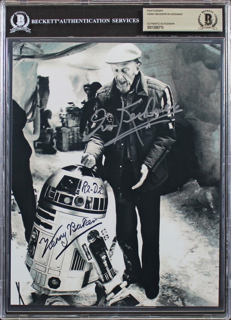Kenny Baker Irvin Kershner Signed 8x10 Star Wars Photo Beckett Authenticated: Kenny Baker Irvin Kershner Signed 8x10 Star Wars Photo Beckett Authenticated This authentic 8x10 black and white photograph features the signatures of Kenny Baker and Irvin Kershner, both renowned fig