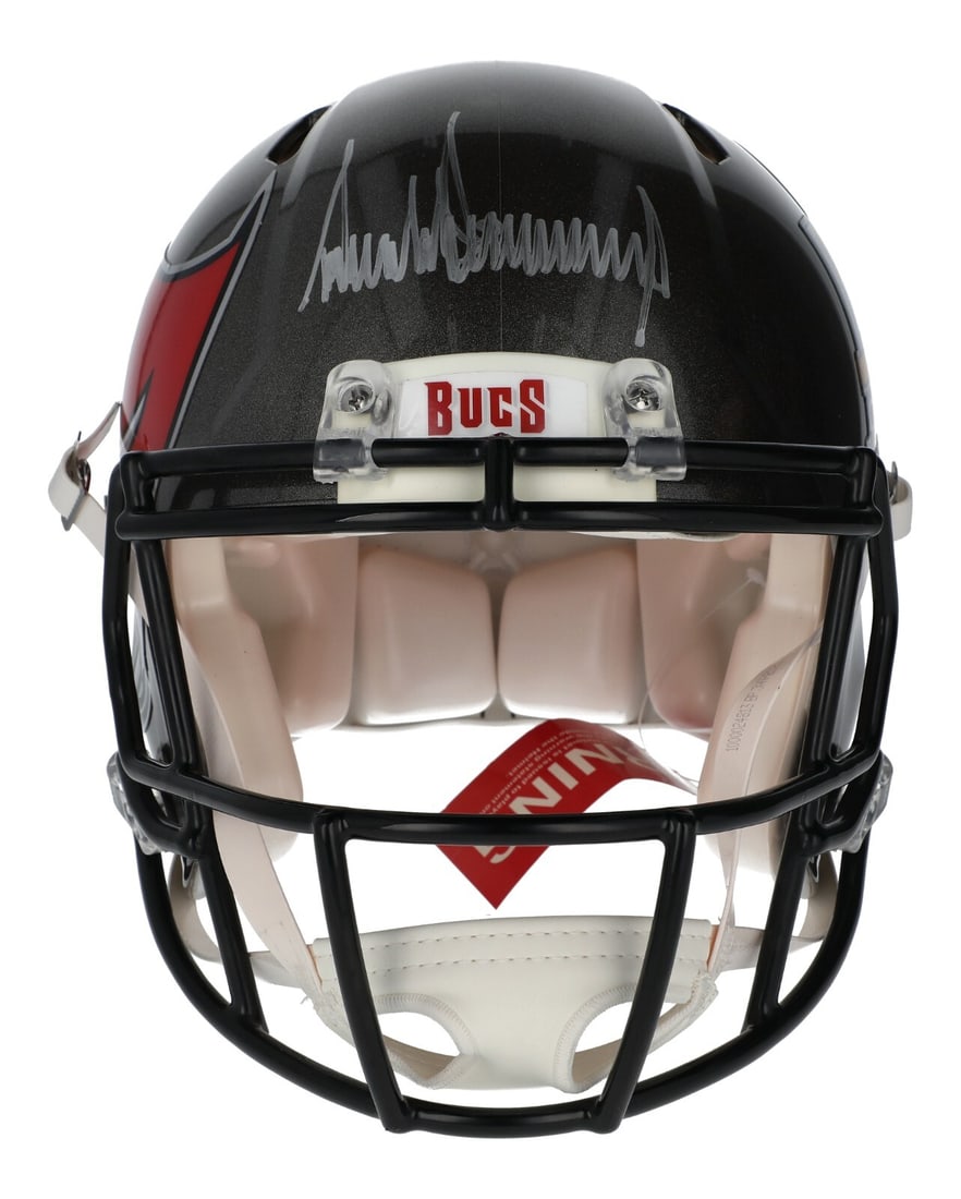 Donald Trump Full Name Signed Buccaneers Super Bowl Helmet Beckett COA (1 of 10)
