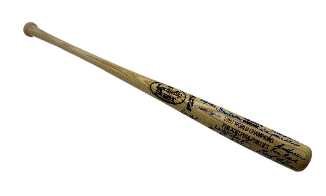 PSA DNA Phillies 1980 World Series Champs Signed Bat by 31: PSA DNA Phillies 1980 World Series Champs Signed Bat by 31 This is an original 1980 World Series Champions Philadelphia Phillies baseball bat, signed by 31 members of the team. Notable signatures incl