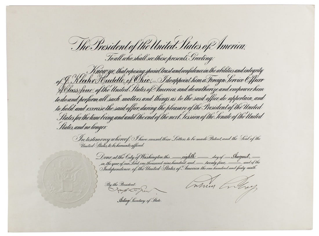 Calvin Coolidge Signed 14x19 Foreign Service Appointment 1924 Beckett COA: Calvin Coolidge Signed 14x19 Foreign Service Appointment 1924 Beckett COA This is an original signed document from Calvin Coolidge, a Foreign Service Office Appointment dated August 8, 1924. The docum