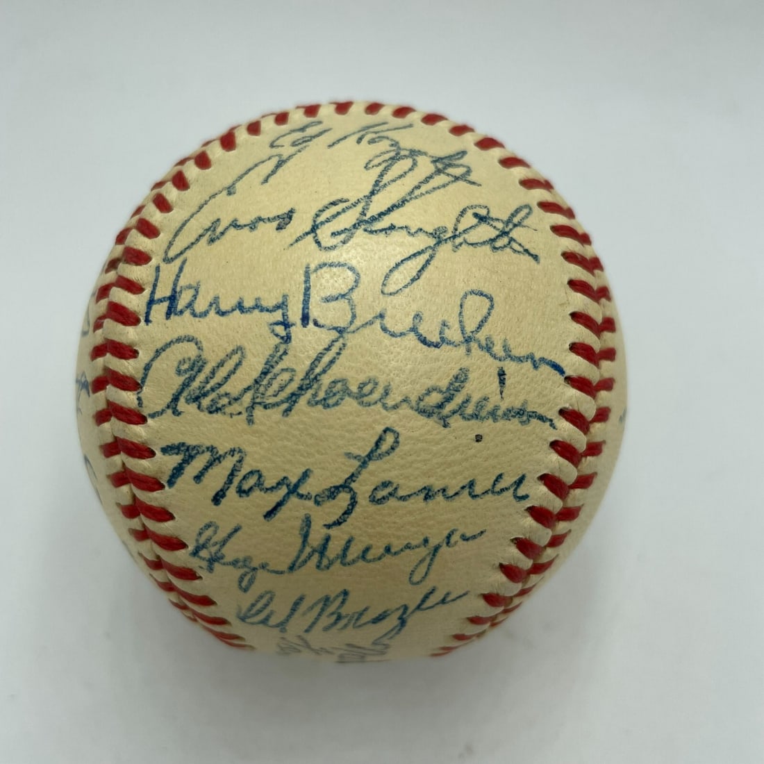 1949 St. Louis Cardinals Team Signed Baseball with Stan Musial JSA COA: 1949 St. Louis Cardinals Team Signed Baseball with Stan Musial JSA COA This beautiful 1949 St. Louis Cardinals team-signed official National League baseball features 25 signatures, including that of t