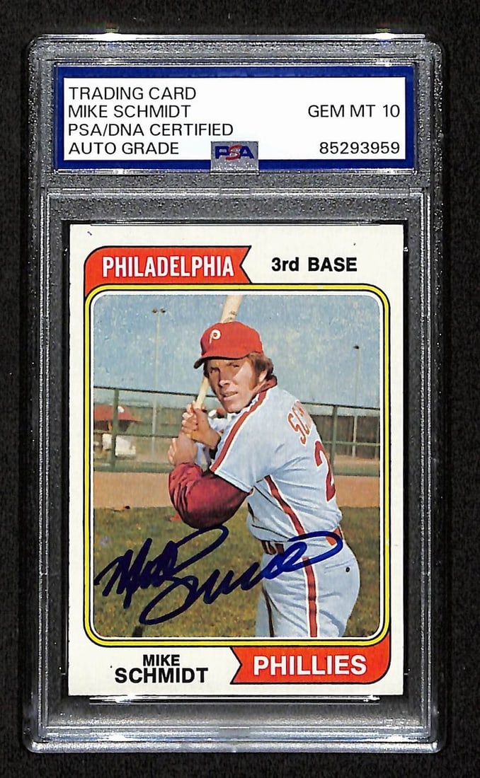 PSA DNA autographed 1974 Topps Mike Schmidt Phillies card #283: PSA DNA autographed 1974 Topps Mike Schmidt Phillies card #283 This is an original 1974 Topps #283 baseball card featuring Mike Schmidt of the Philadelphia Phillies. The card has been boldly autograph
