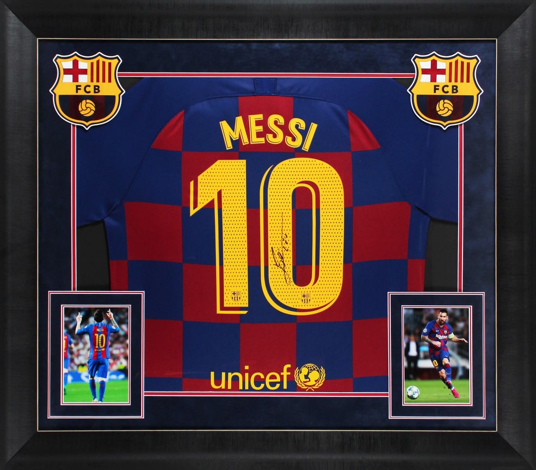 Lionel Messi Signed Blue Red Nike Jersey Framed Beckett COA: Lionel Messi Signed Blue Red Nike Jersey Framed Beckett COA This stunning autographed jersey features the iconic blue and red checkerboard design of the Barcelona Football Club, personally signed by l