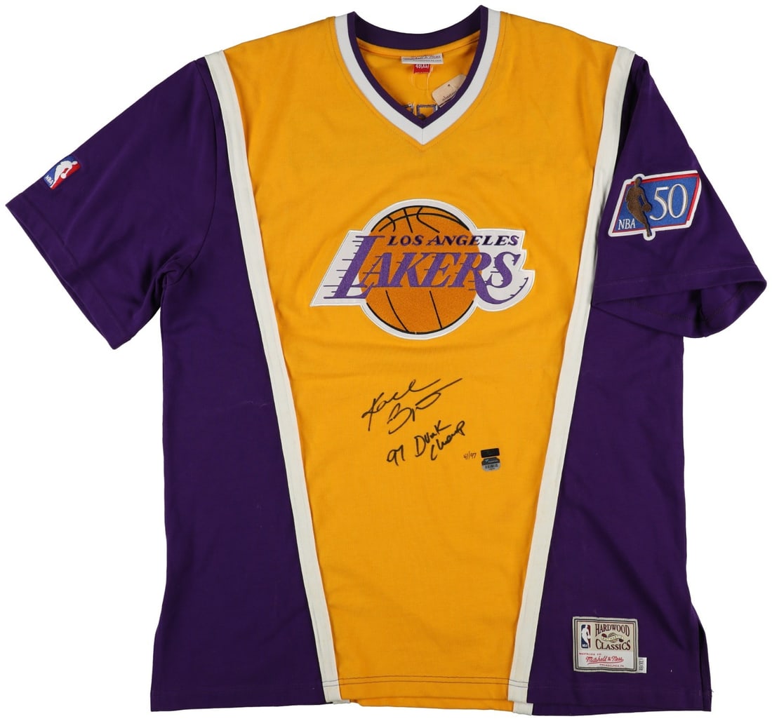 Kobe Bryant Signed Lakers Jersey Limited Edition 1997 Dunk Champ Beckett COA: Kobe Bryant Signed Lakers Jersey Limited Edition 1997 Dunk Champ Beckett COA Celebrate the legacy of Kobe Bryant with this limited-edition Los Angeles Lakers jersey, a true collector's item. This Mitc