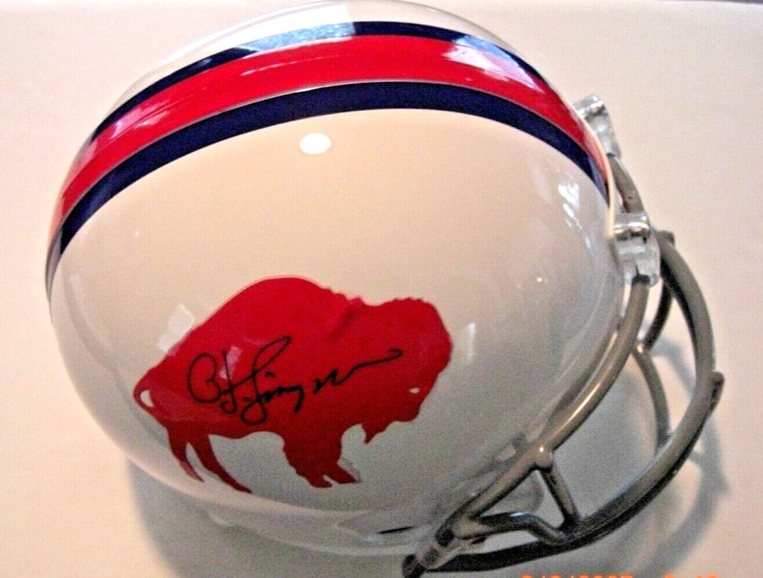 O.J. Simpson Buffalo Bills Signed Replica Helmet JSA Authenticated HOF 85: O.J. Simpson Buffalo Bills Signed Replica Helmet JSA Authenticated HOF 85 This is a full-size replica helmet signed by O.J. Simpson, a Hall of Fame inductee from 1985. A remarkable collectible for foo