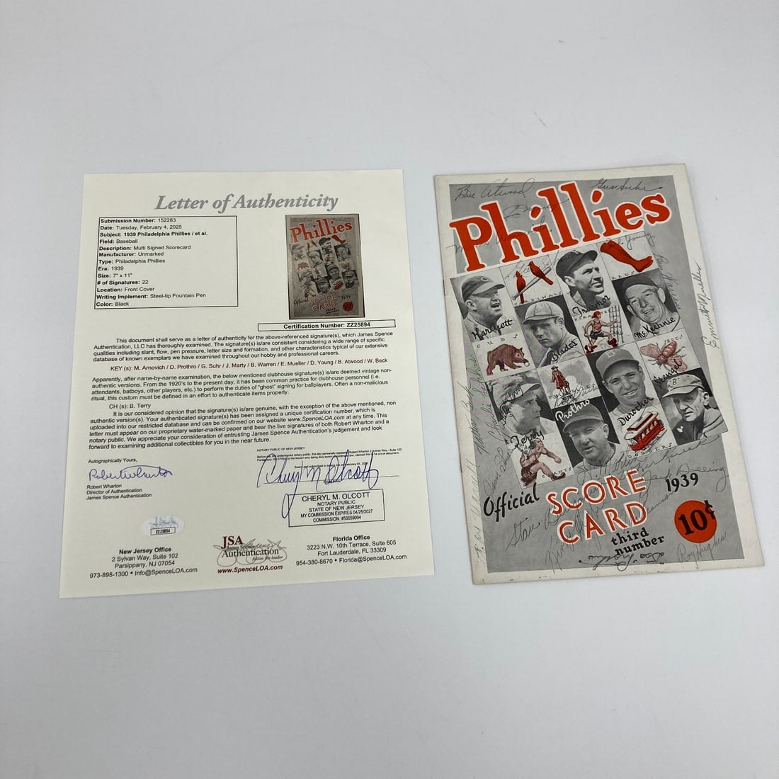 1939 Philadelphia Phillies Team Signed Scorecard with 22 Signatures JSA: 1939 Philadelphia Phillies Team Signed Scorecard with 22 Signatures JSA This is a well-preserved official scorecard from a 1939 Philadelphia Phillies game against the Boston Bees, featuring 22 signatu