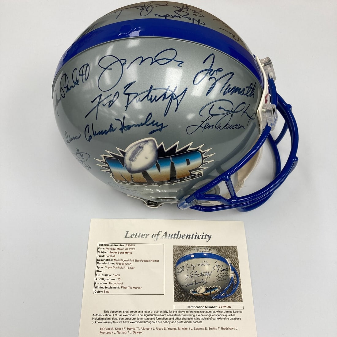Authentic Super Bowl MVP Signed Helmet 25 Signatures JSA COA: Authentic Super Bowl MVP Signed Helmet 25 Signatures JSA COA Celebrate the legacy of the Super Bowl with this full-size authentic helmet featuring 25 signatures from legendary Super Bowl MVPs. This un