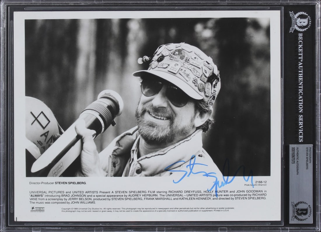 Beckett Slabbed 8x10 Always Photo Signed by Stephen Spielberg (1 of 5)