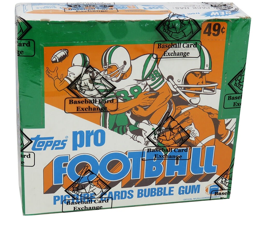 1981 Topps Football Cello Box BBCE Sealed 24 Packs Joe Montana RC: 1981 Topps Football Cello Box BBCE Sealed 24 Packs Joe Montana RC This listing features a sealed Cello box of 1981 Topps Football cards, expertly wrapped by BBCE to ensure the integrity of the packs i
