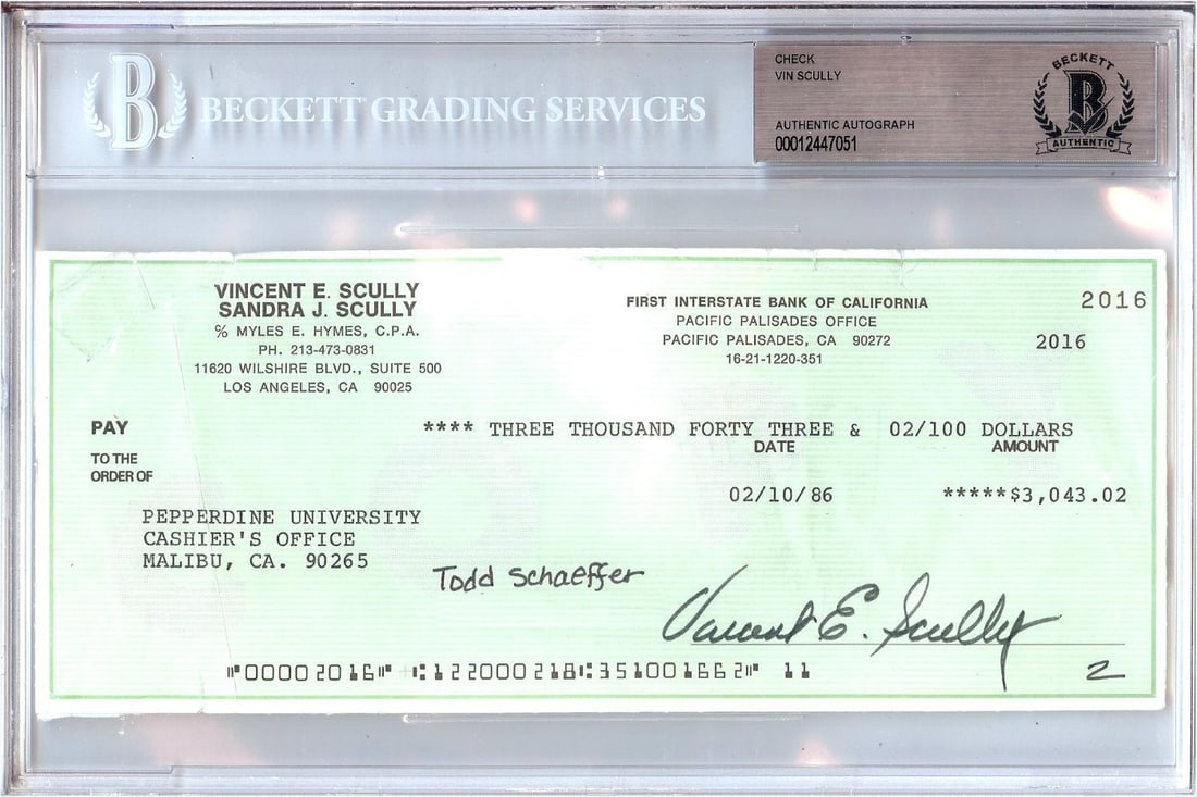 Vin Scully Autographed Personal Check LA Dodgers Beckett Authenticated: Vin Scully Autographed Personal Check LA Dodgers Beckett Authenticated This Vin Scully signed personal check is a must-have for any Los Angeles Dodgers fan or sports memorabilia collector. Authenticat