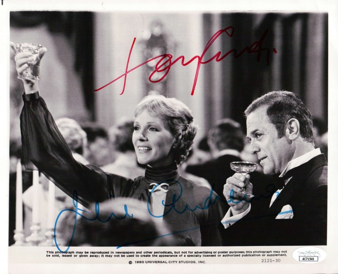 JSA authenticated Julie Andrews Tony Curtis signed 8x10 photo (1 of 2)