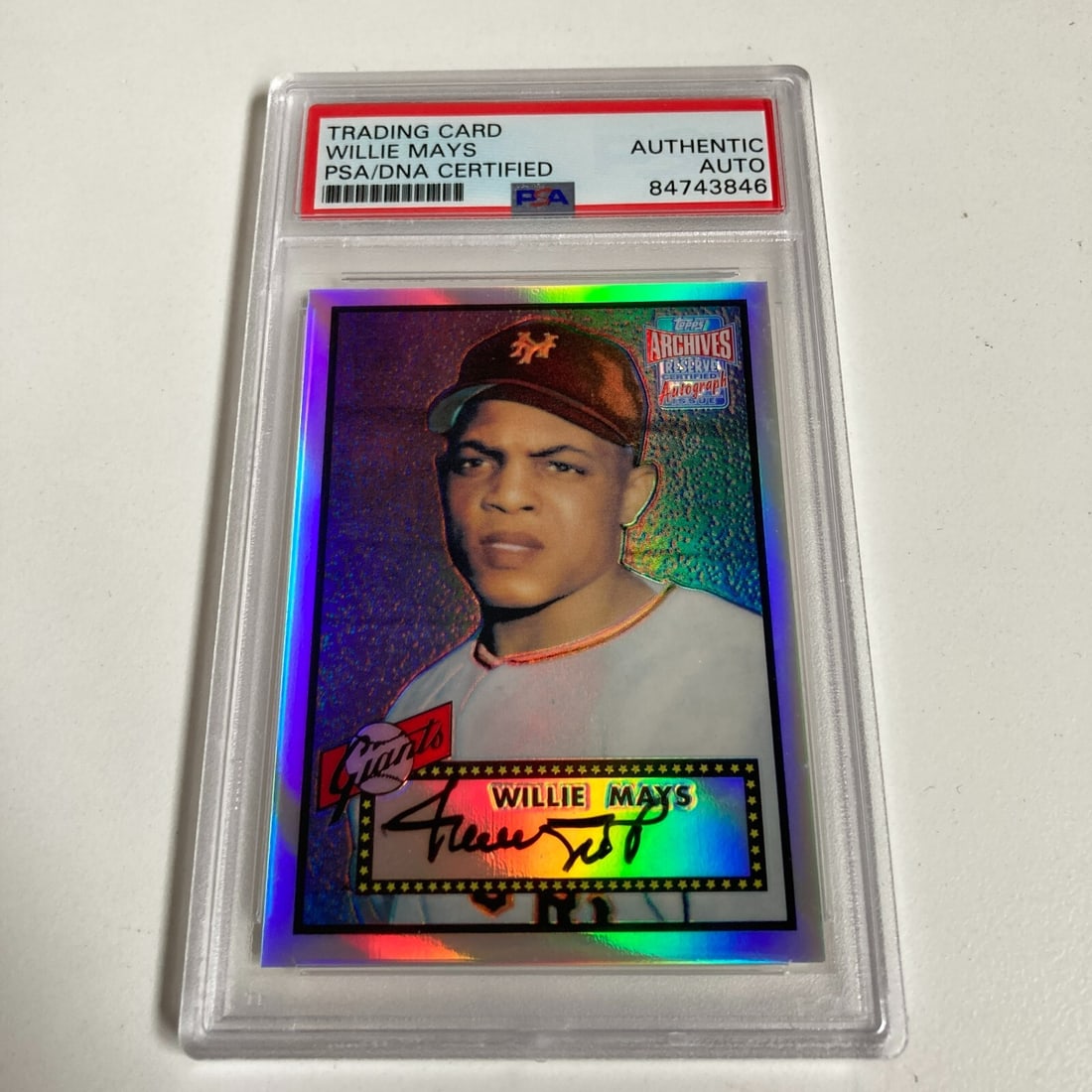 1952 Topps Willie Mays Signed Rookie Card PSA Authenticated Refractor: 1952 Topps Willie Mays Signed Rookie Card PSA Authenticated Refractor This collectible features a 1952 Topps Willie Mays rookie card, which has been authentically signed by the legendary baseball play