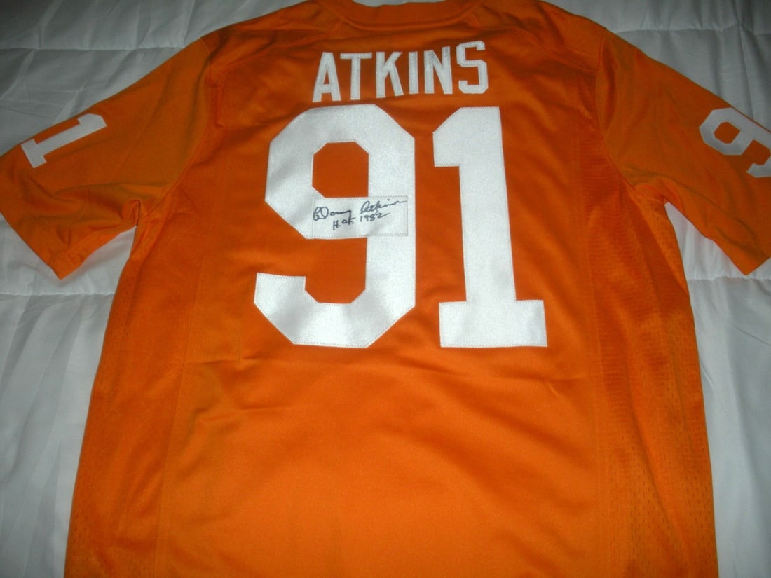 Signed Nike Tennessee Volunteers Doug Atkins football jersey COA (1 of 3)