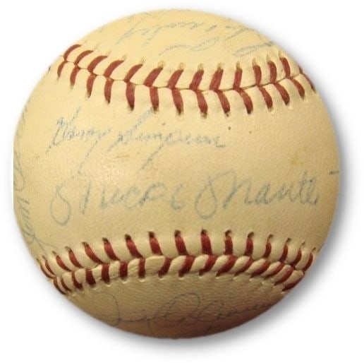 1957 NY Yankees Signed Baseball COA Casey Stengel Don Larsen 25 Signatures: 1957 NY Yankees Signed Baseball COA Casey Stengel Don Larsen 25 Signatures This 1957 New York Yankees team-signed baseball features a total of 25 autographs, including notable players such as Casey St