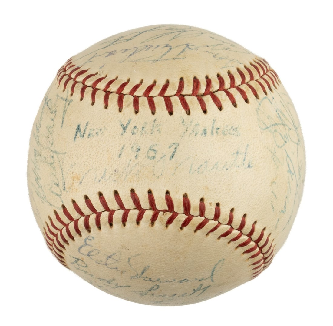 1957 New York Yankees Team Signed Baseball with Mantle PSA Authentication: 1957 New York Yankees Team Signed Baseball with Mantle PSA Authentication This official American League baseball is a remarkable piece of sports memorabilia, commemorating the 1957 New York Yankees, w