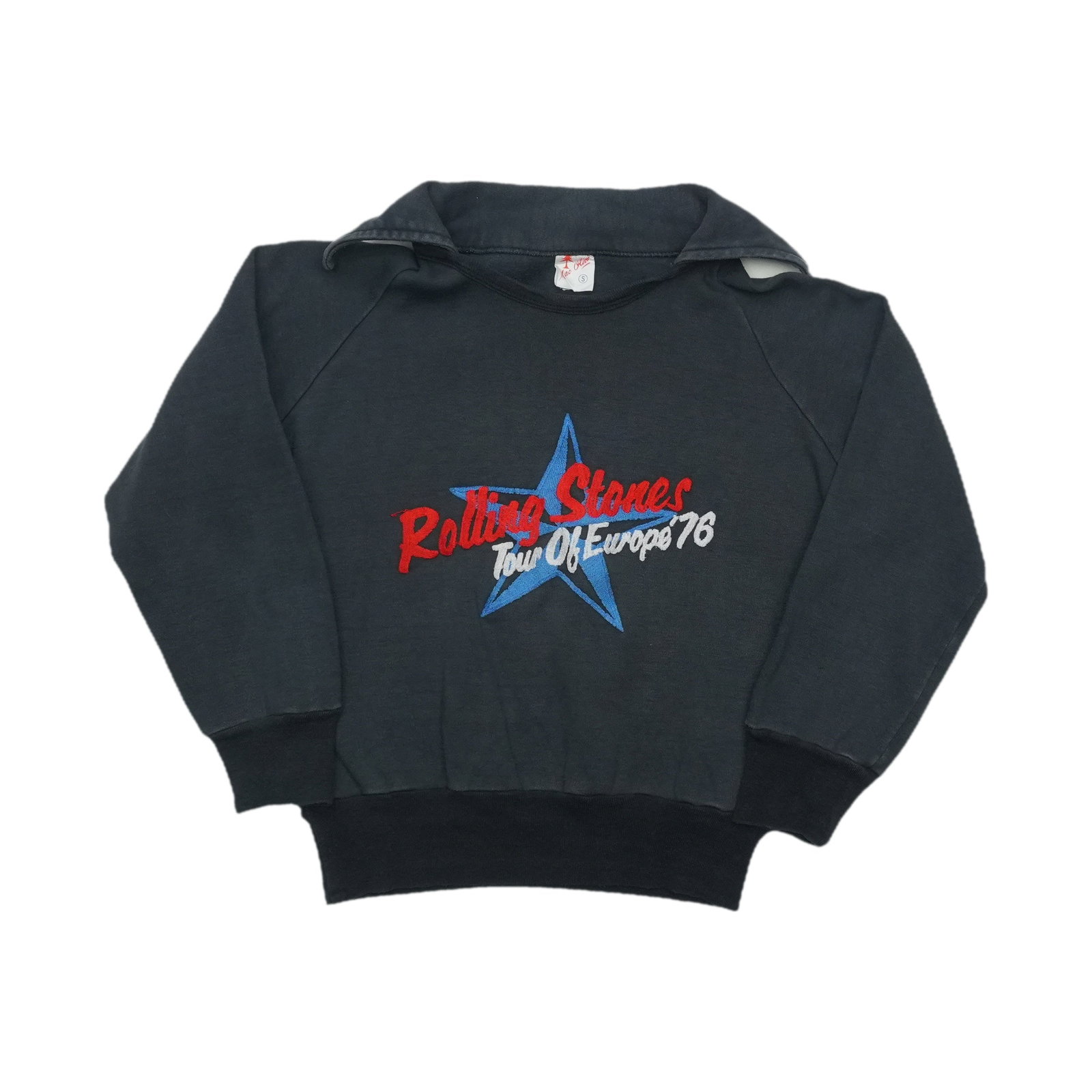 Vintage Rolling Stones Europe Tour Sweatshirt 1976 Black Cotton Blend: Vintage Rolling Stones Europe Tour Sweatshirt 1976 Black Cotton Blend This is an original vintage 1976 Rolling Stones Tour of Europe sweatshirt. Featuring a classic design with no back graphics, this 