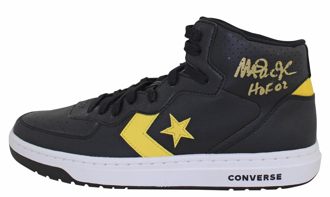 Magic Johnson Signed Converse Weapon Left Sneaker with HOF 02 Inscription Beckett Authenticated (1 of 9)
