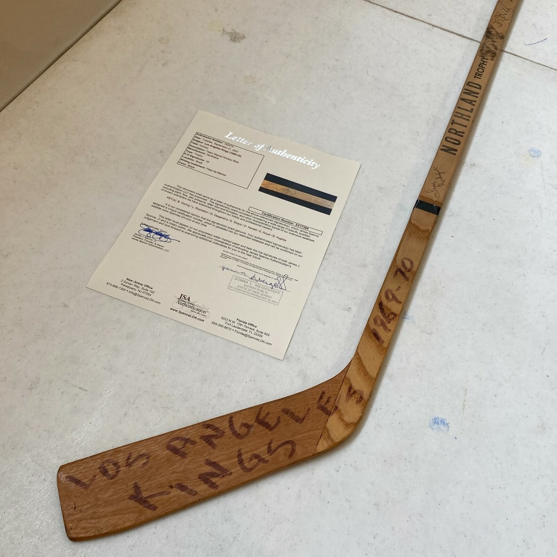 1969-70 Los Angeles Kings Signed Northland Hockey Stick JSA COA (1 of 10)