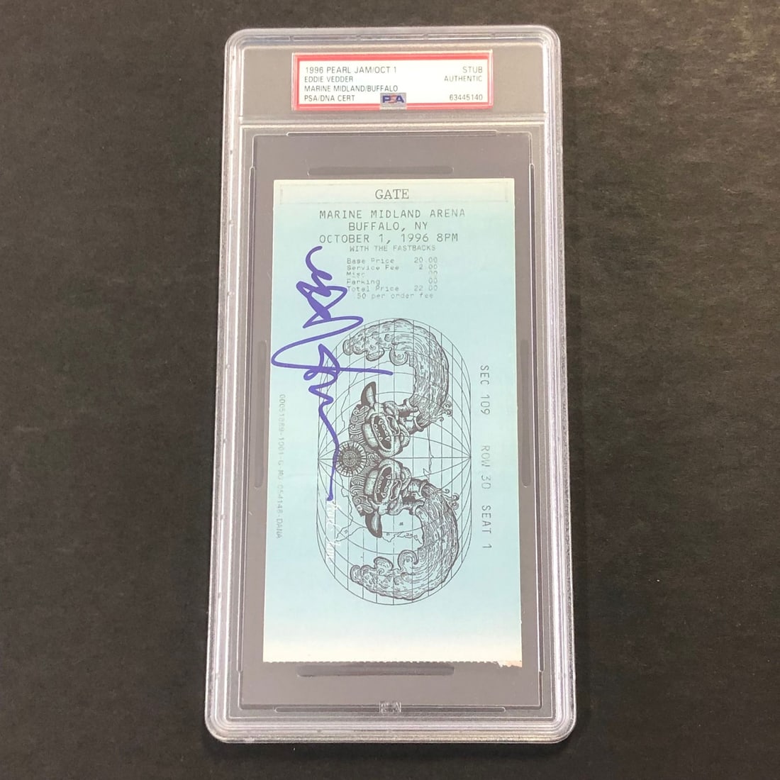 Eddie Vedder Signed Pearl Jam Ticket Stub PSA/DNA Authenticated: Eddie Vedder Signed Pearl Jam Ticket Stub PSA/DNA Authenticated This listing features a slabbed ticket stub from a Pearl Jam concert held on October 1, 1996, signed by the legendary Eddie Vedder. The 