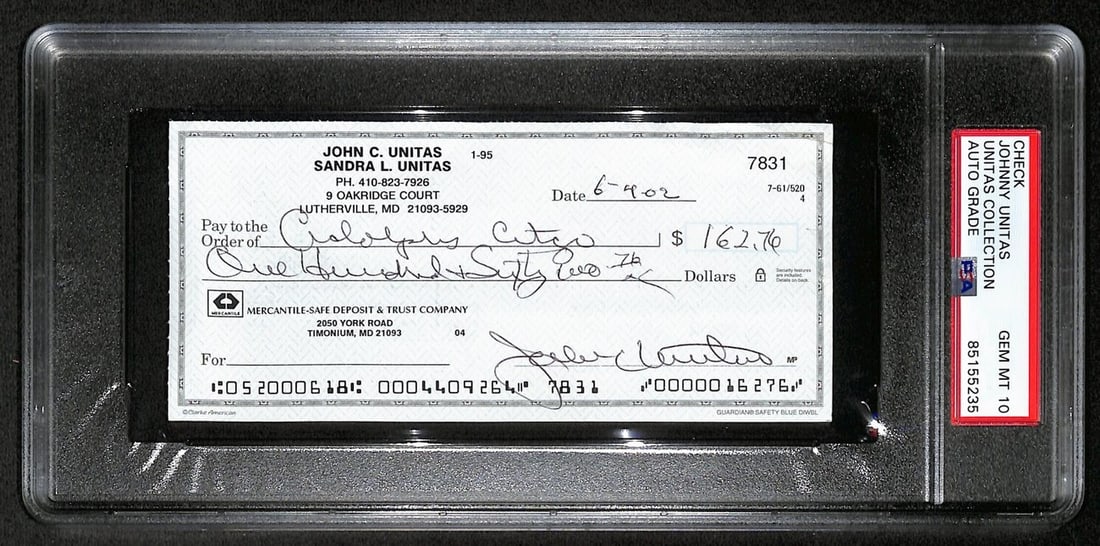 Johnny Unitas Signed Check 6/4/02 PSA/DNA GEM MT 10: Johnny Unitas Signed Check 6/4/02 PSA/DNA GEM MT 10 Offered is an original Johnny Unitas signed cancelled bank check dated June 4, 2002, from his time with the Baltimore Colts. This piece is authentic