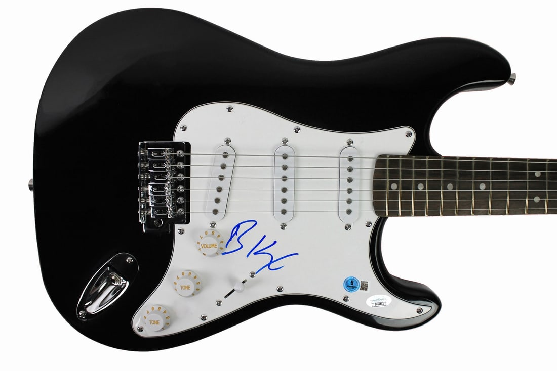 Autographed Black Electric Guitar Signed by Billy Idol Beckett Authenticated (1 of 1)