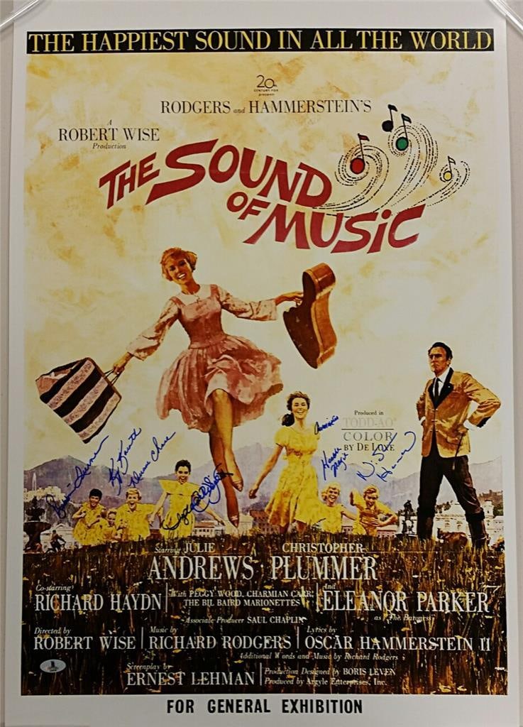 SOUND OF MUSIC 20x30 Signed Photo by 7 Cast Members with Beckett BAS COA: SOUND OF MUSIC 20x30 Signed Photo by 7 Cast Members with Beckett BAS COA This is an original photograph from the classic film "The Sound of Music", measuring 20x30 inches, featuring authentic signatur