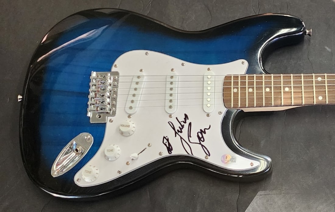 Beckett Authenticated Jokull Juliusson Kaleo Electric Blue Signed Guitar (1 of 4)