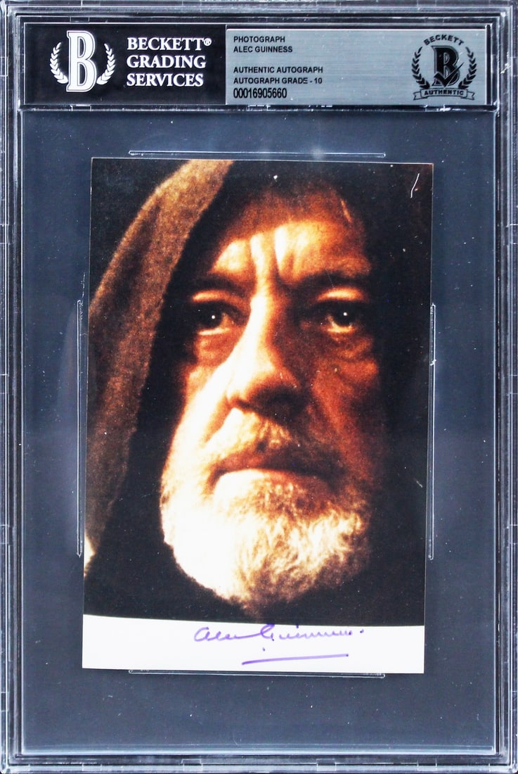 Beckett slabbed 4x6 Obi-Wan Kenobi photo signed by Alec Guinness: Beckett slabbed 4x6 Obi-Wan Kenobi photo signed by Alec Guinness This 4x6 photograph features Alec Guinness as Obi-Wan Kenobi from Star Wars, personally signed by the actor. The autograph has been gra