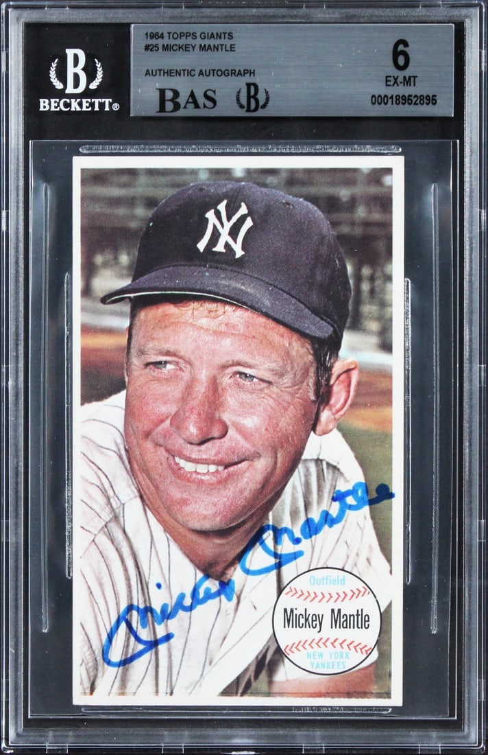 Mickey Mantle Signed 1964 Topps Giants #25 Card Gem Mint 10 Beckett: Mickey Mantle Signed 1964 Topps Giants #25 Card Gem Mint 10 Beckett This is a remarkable autographed 1964 Topps Giants #25 card featuring baseball legend Mickey Mantle, graded EX-MT 6 with an autograp