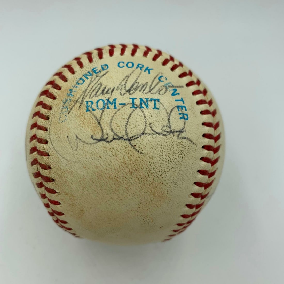 1995 Columbus Clippers Team Ball Signed by Derek Jeter with JSA COA: 1995 Columbus Clippers Team Ball Signed by Derek Jeter with JSA COA This is an original 1995 Columbus Clippers team-signed official Minor League baseball, featuring pre-rookie signatures including Der